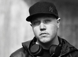 rapper singer Stakset saved